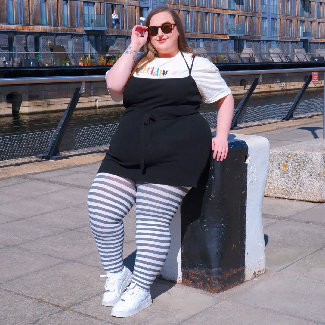 Calzifico Toninelli Opaque Tights - Homebrew