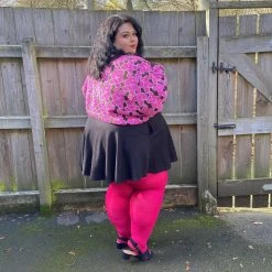 Novateks Mini-Flare Skirt - Gosh! Black