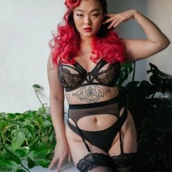 Playful Promises Suspender Belt - Bunnie Stockings & Suspenders