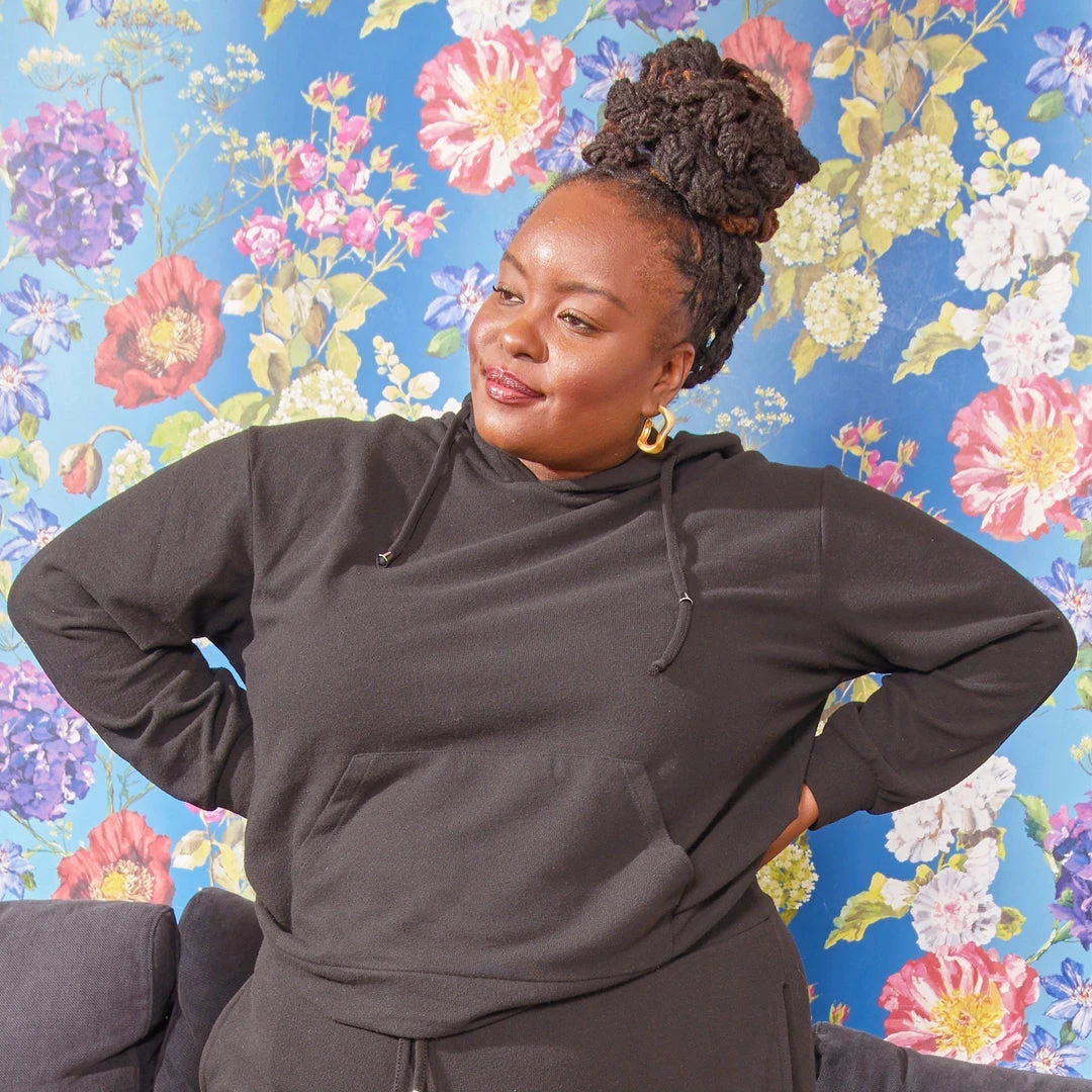 Novateks CLOTHING Hoodie - Black