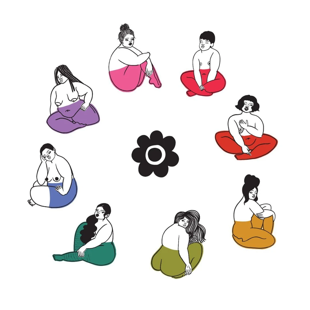 Novateks Snag X Taynee - Circle Of Love Tee