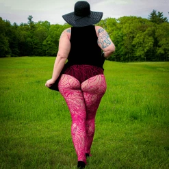 Calzifico Tonelli Fishnets - Time Warp - Raspberry Pie